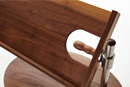 Detail_Beistelltisch_2_130x87.jpg
